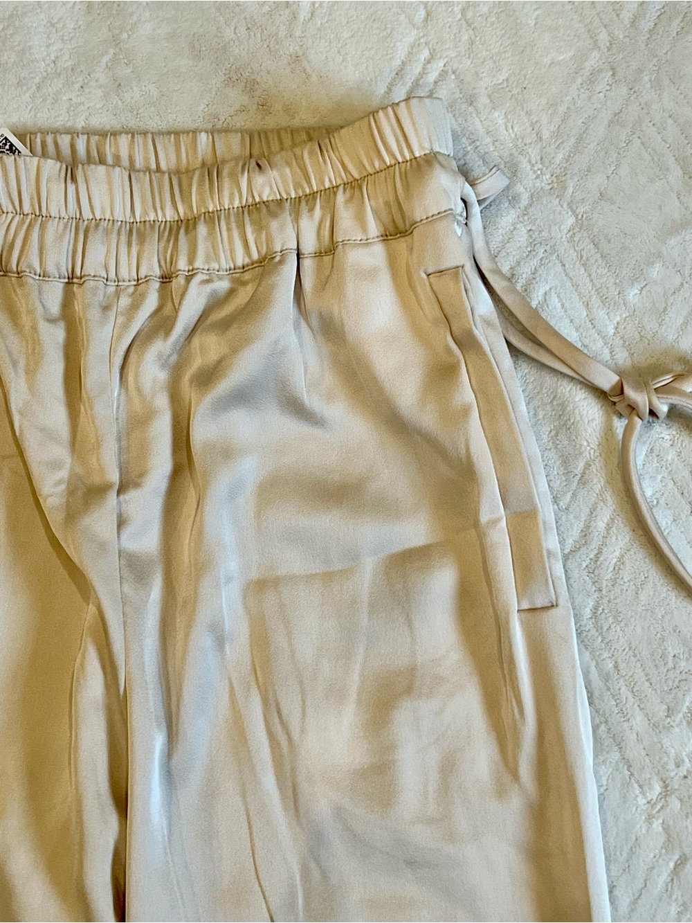 Women’s Cream Satin Wide-Leg Pants - Picture 4 of 5
